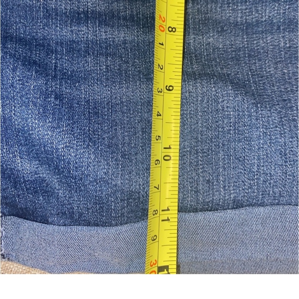 Levi’s Vintage Soft Jean Shorts Floral Stitch Detail Mid Rise Sz 29 - Picture 8 of 11